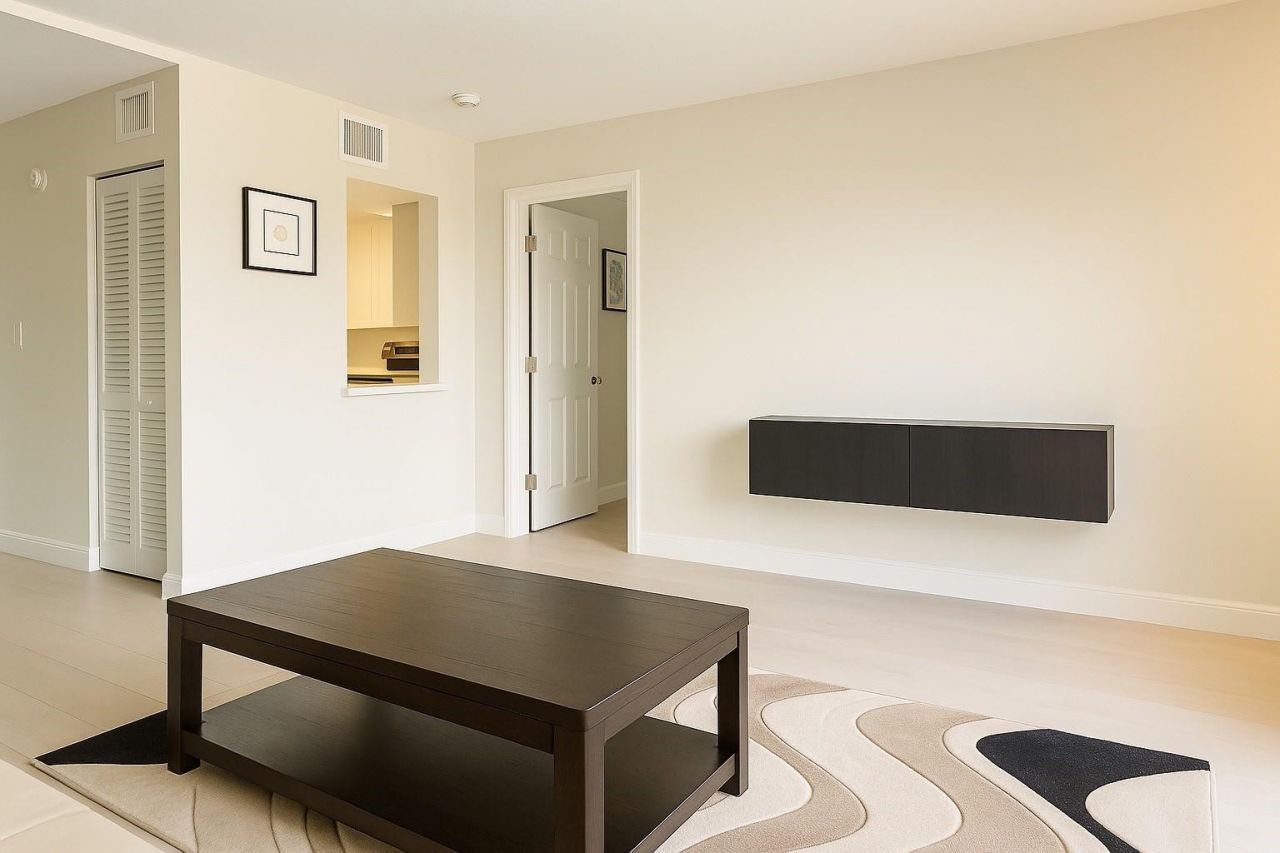 4013 N Ocean Drive, Unit 301, Fort Lauderdale, FL 33308 Photo