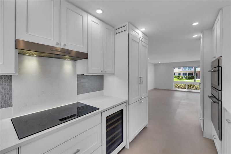 1922 S Ocean Lane, Unit 10, Fort Lauderdale, FL 33316 Photo