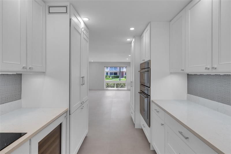 1922 S Ocean Lane, Unit 10, Fort Lauderdale, FL 33316 Photo