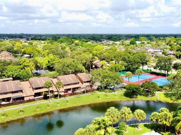 7750 NW 79th Avenue, Unit H5, Tamarac, FL 33321