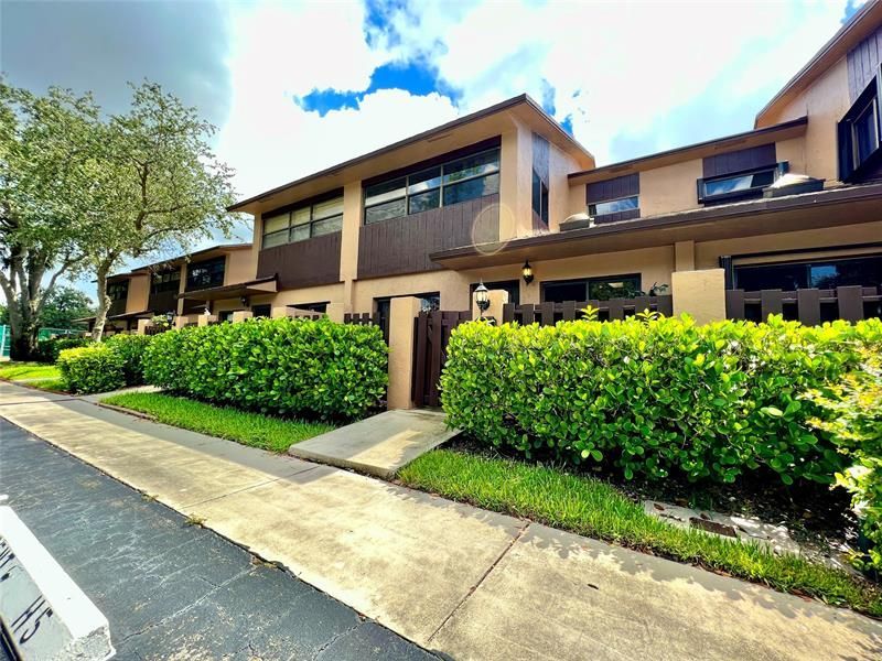 7750 NW 79th Avenue, Unit H5, Tamarac, FL 33321 Photo