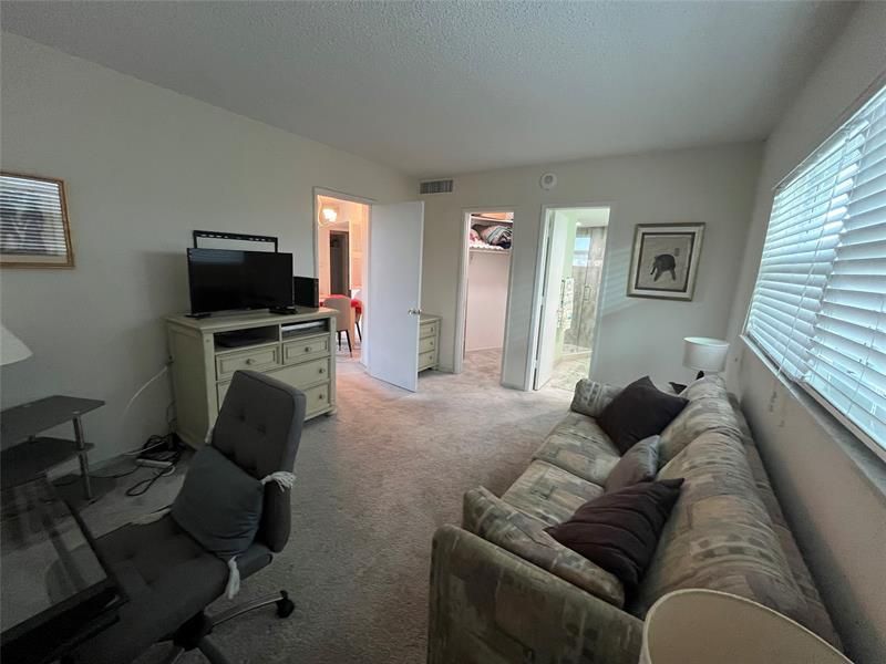 333 NE 21st Avenue, Unit 318, Deerfield Beach, FL 33441 Photo