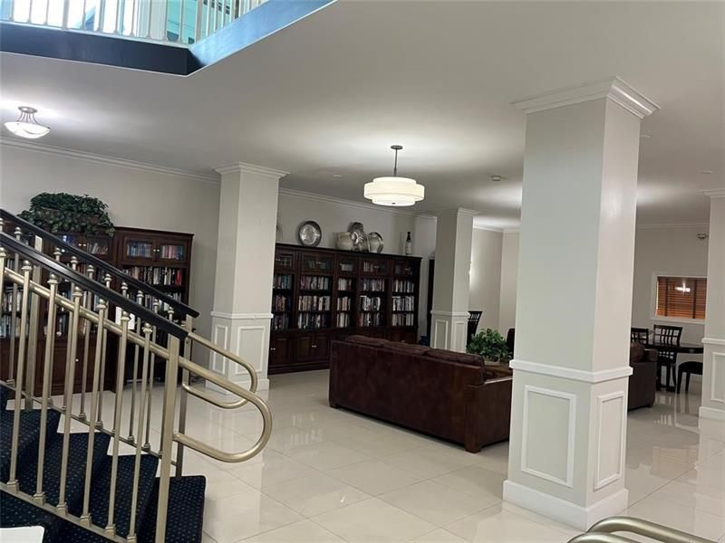 333 NE 21st Avenue, Unit 318, Deerfield Beach, FL 33441 Photo