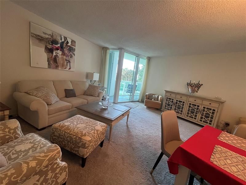 333 NE 21st Avenue, Unit 318, Deerfield Beach, FL 33441 Photo