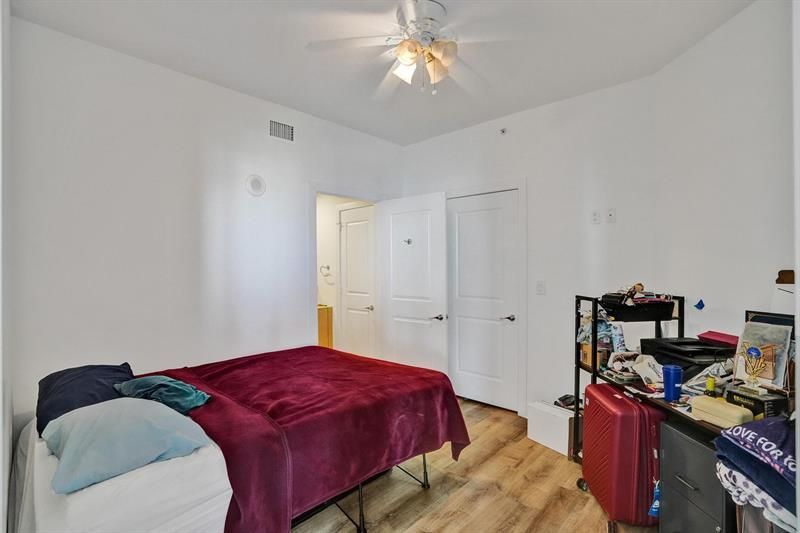 315 NE 3rd Avenue, Unit 1201, Fort Lauderdale, FL 33301 Photo
