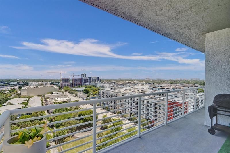 315 NE 3rd Avenue, Unit 1201, Fort Lauderdale, FL 33301 Photo