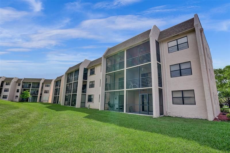 10434 Sunrise Lakes Boulevard, Unit 202, Sunrise, FL 33322 Photo