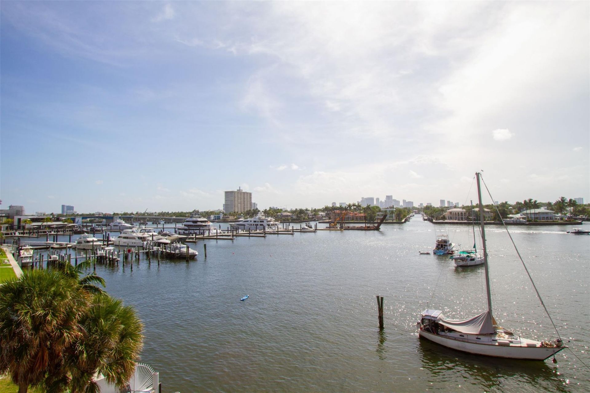 9 N Birch Road, Unit 401, Fort Lauderdale, FL 33304 Photo