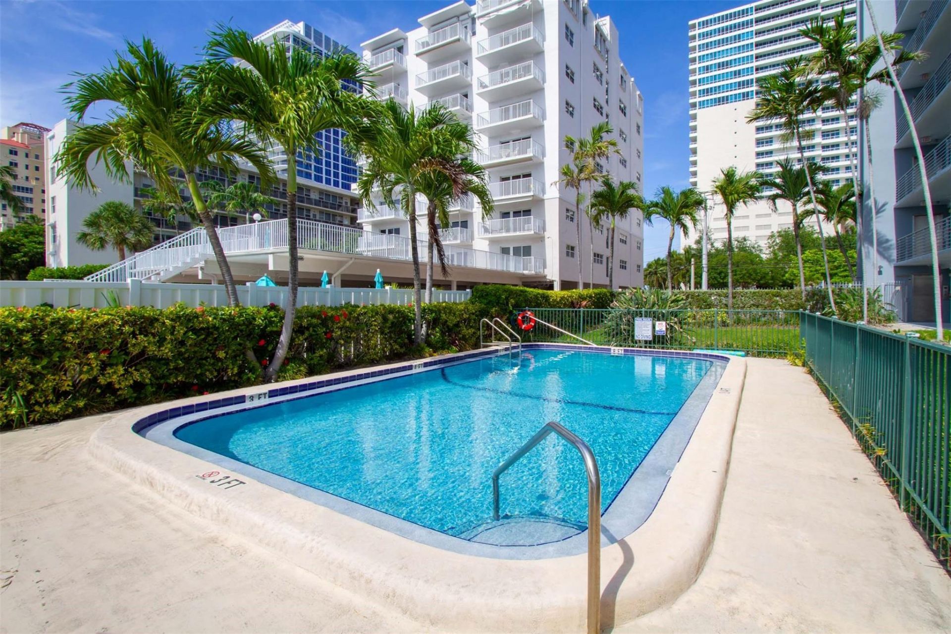 9 N Birch Road, Unit 401, Fort Lauderdale, FL 33304 Photo