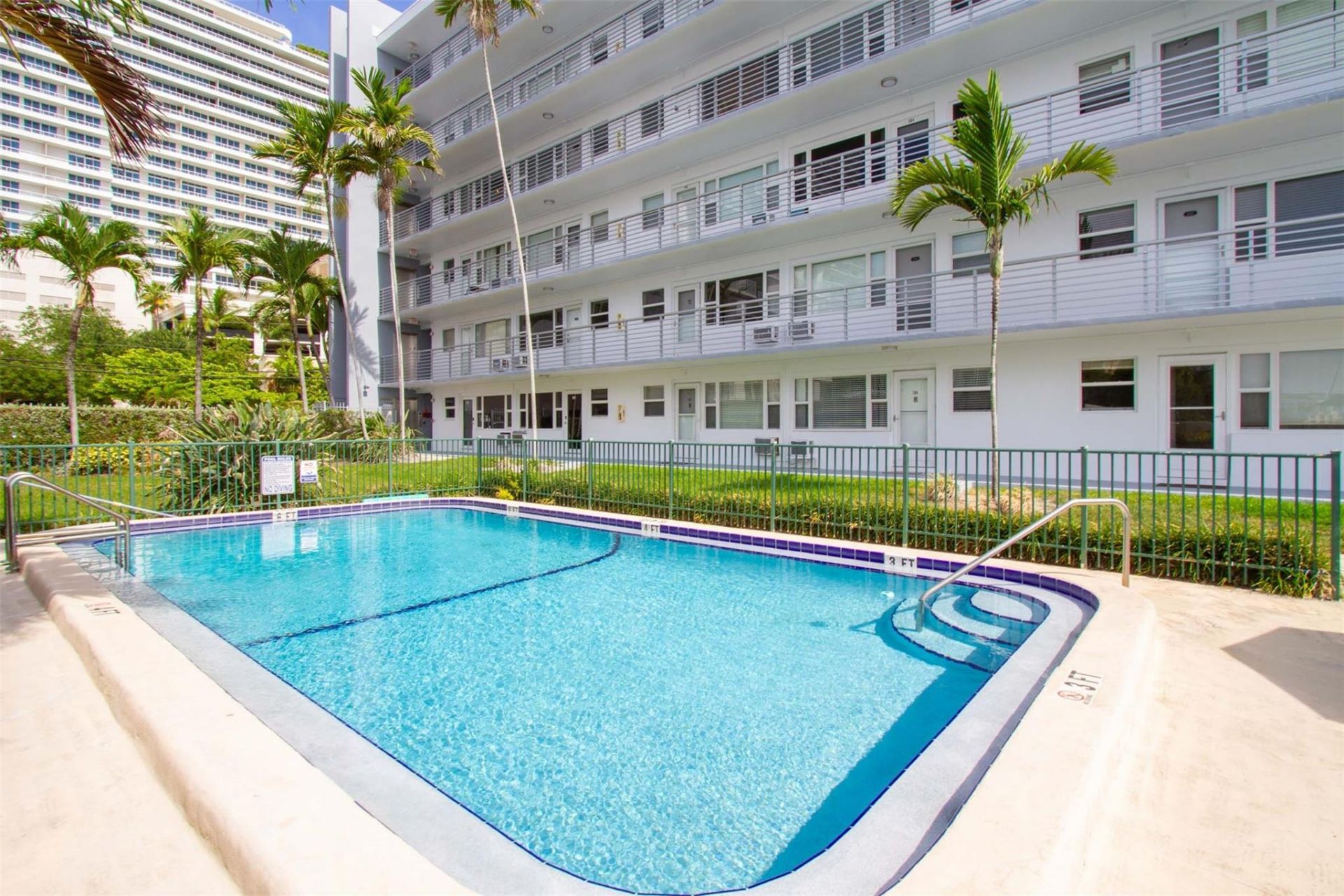 9 N Birch Road, Unit 401, Fort Lauderdale, FL 33304 Photo
