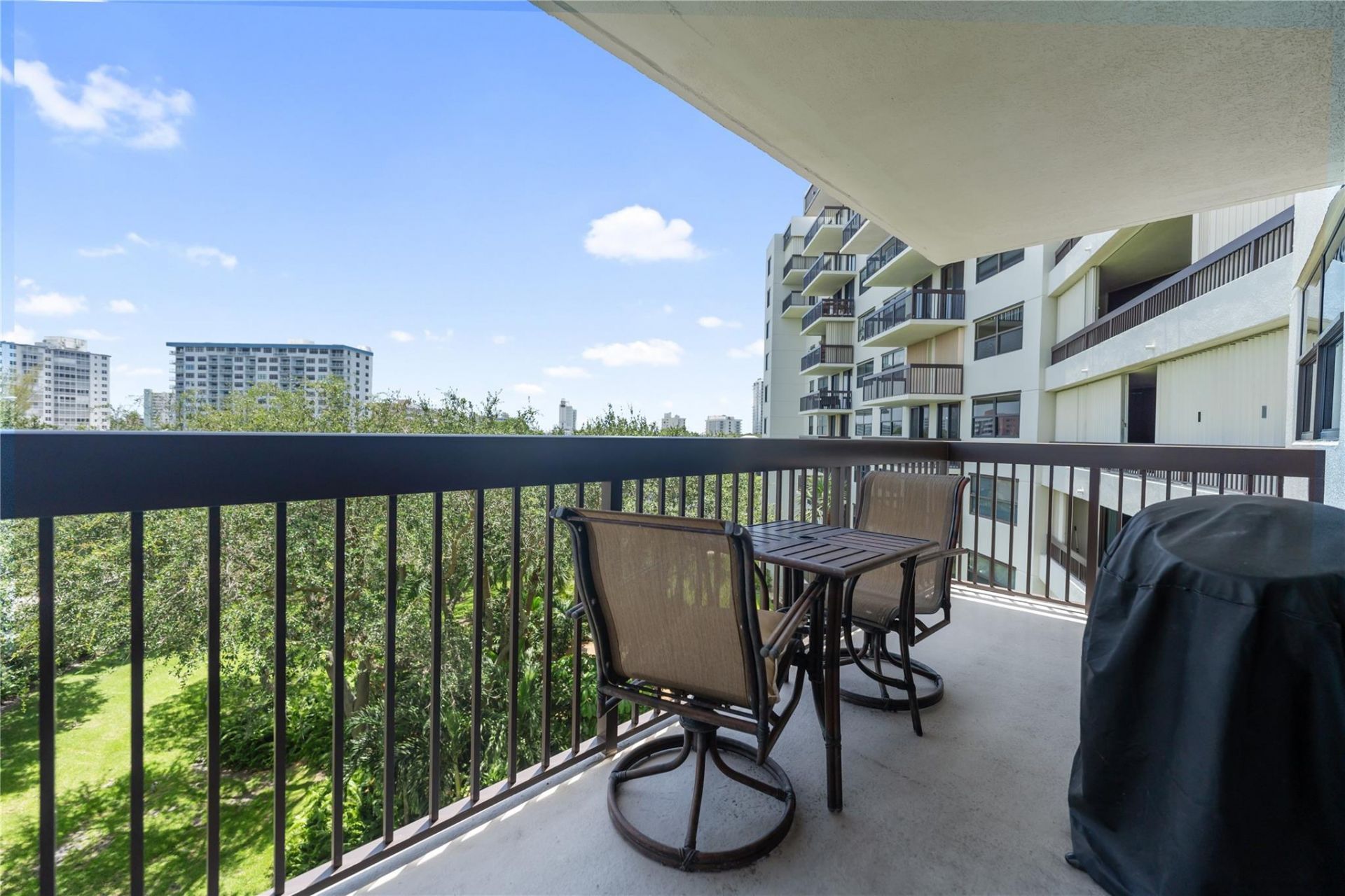 2900 NE 14th Street Causeway, Unit 503, Pompano Beach, FL 33062 Photo