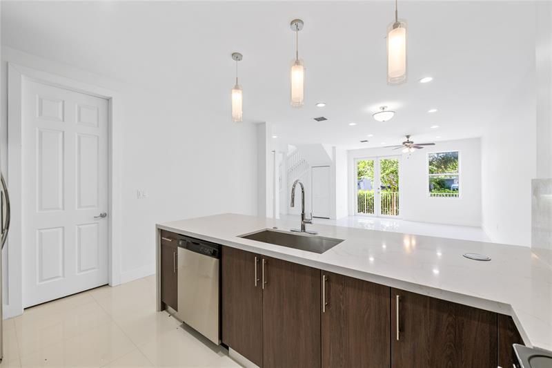 1428 SW 4th Avenue, Unit 1428, Fort Lauderdale, FL 33315 Photo