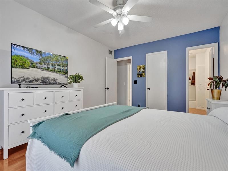 2250 NE 66th Street, Unit 1523, Fort Lauderdale, FL 33308 Photo