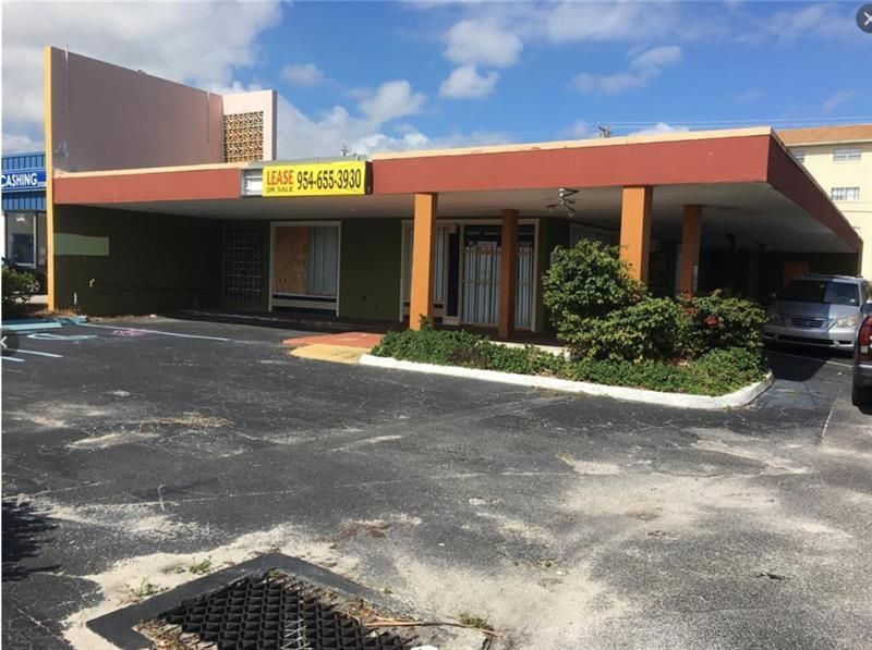 1361 E Commercial Boulevard, Oakland Park, FL 33334 Photo