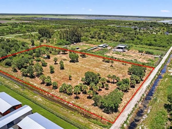 xx Bedu Ct, Loxahatchee, FL 33470