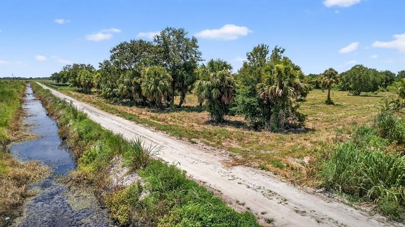 Xx Xx Bedu Court, Loxahatchee, FL 33470 Photo