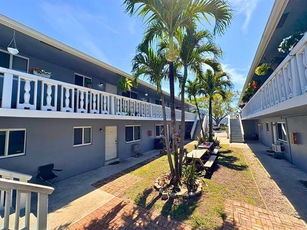 101-105 SE 26 Street, Fort Lauderdale, FL 33316