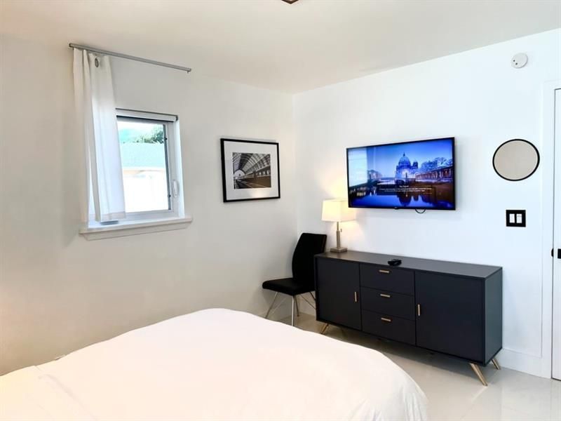 2135 Dock Street, West Palm Beach, FL 33401 Photo