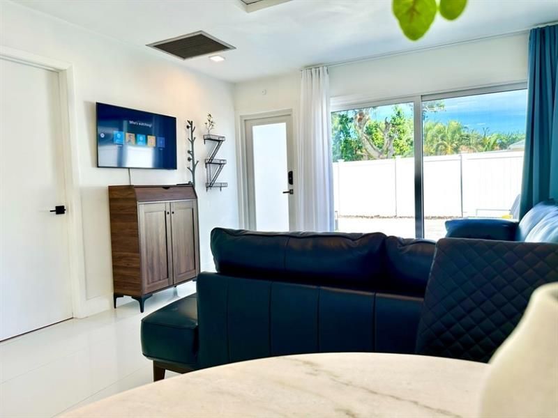 2135 Dock Street, West Palm Beach, FL 33401 Photo