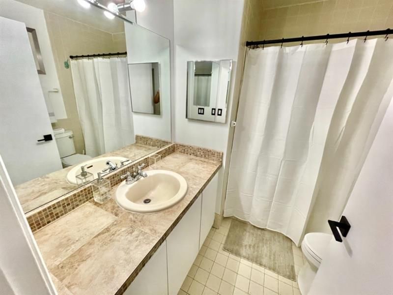 2135 Dock Street, West Palm Beach, FL 33401 Photo