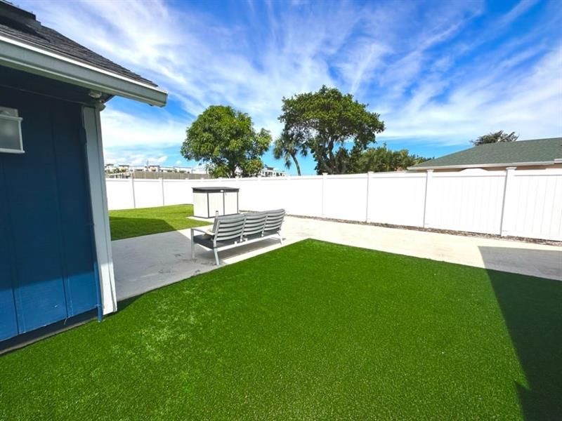 2135 Dock Street, West Palm Beach, FL 33401 Photo