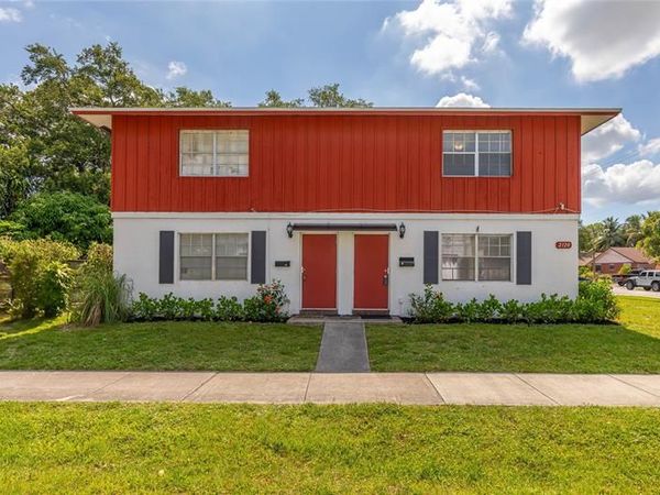 2120 SW 18th Ave, Fort Lauderdale, FL 33315
