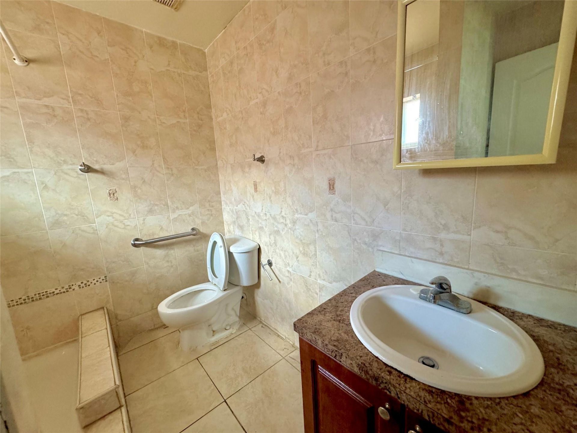 1601 NW 62nd Terrace, Miami, FL 33147 Photo