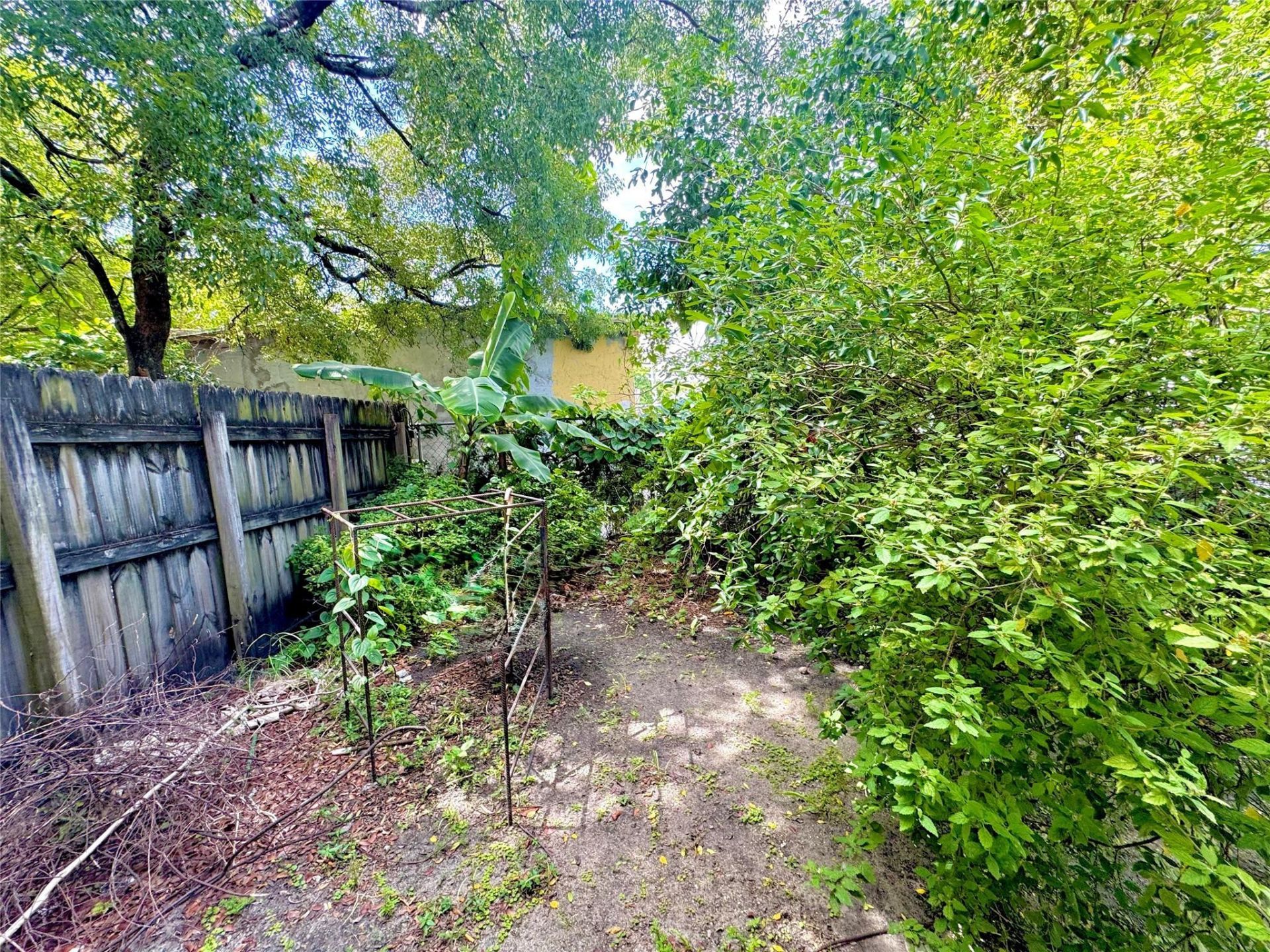 1601 NW 62nd Terrace, Miami, FL 33147 Photo