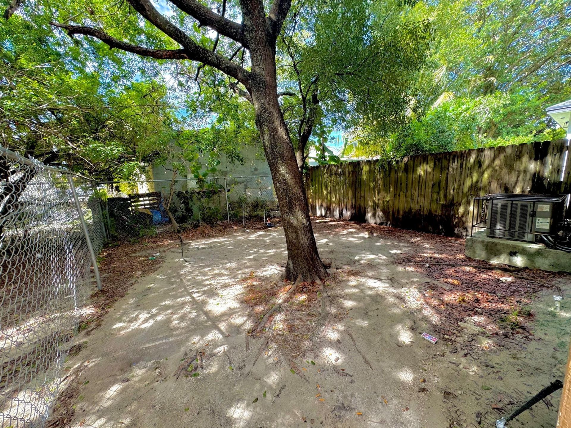 1601 NW 62nd Terrace, Miami, FL 33147 Photo