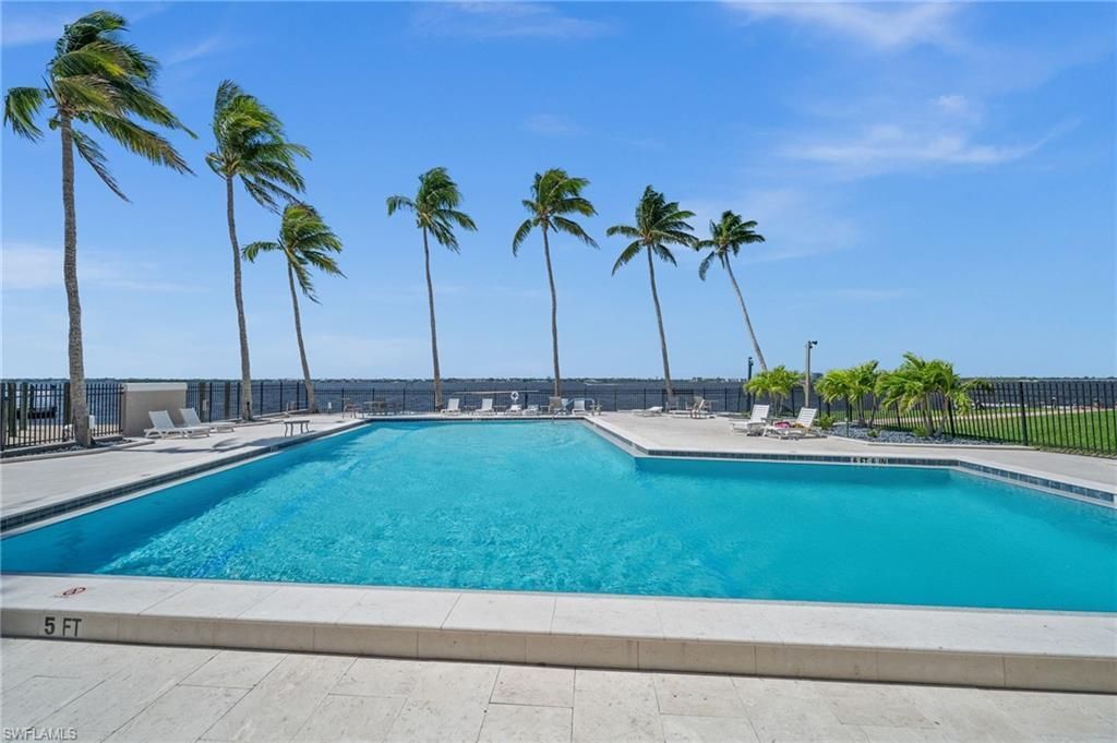 1900 Virginia Ave, Unit 902, Fort Myers, FL 33901 Photo