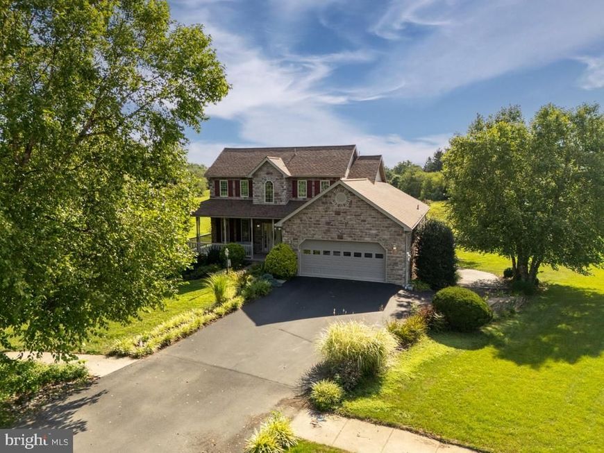 1458 Highfield Court, Chambersburg, PA 17202 Main Photo