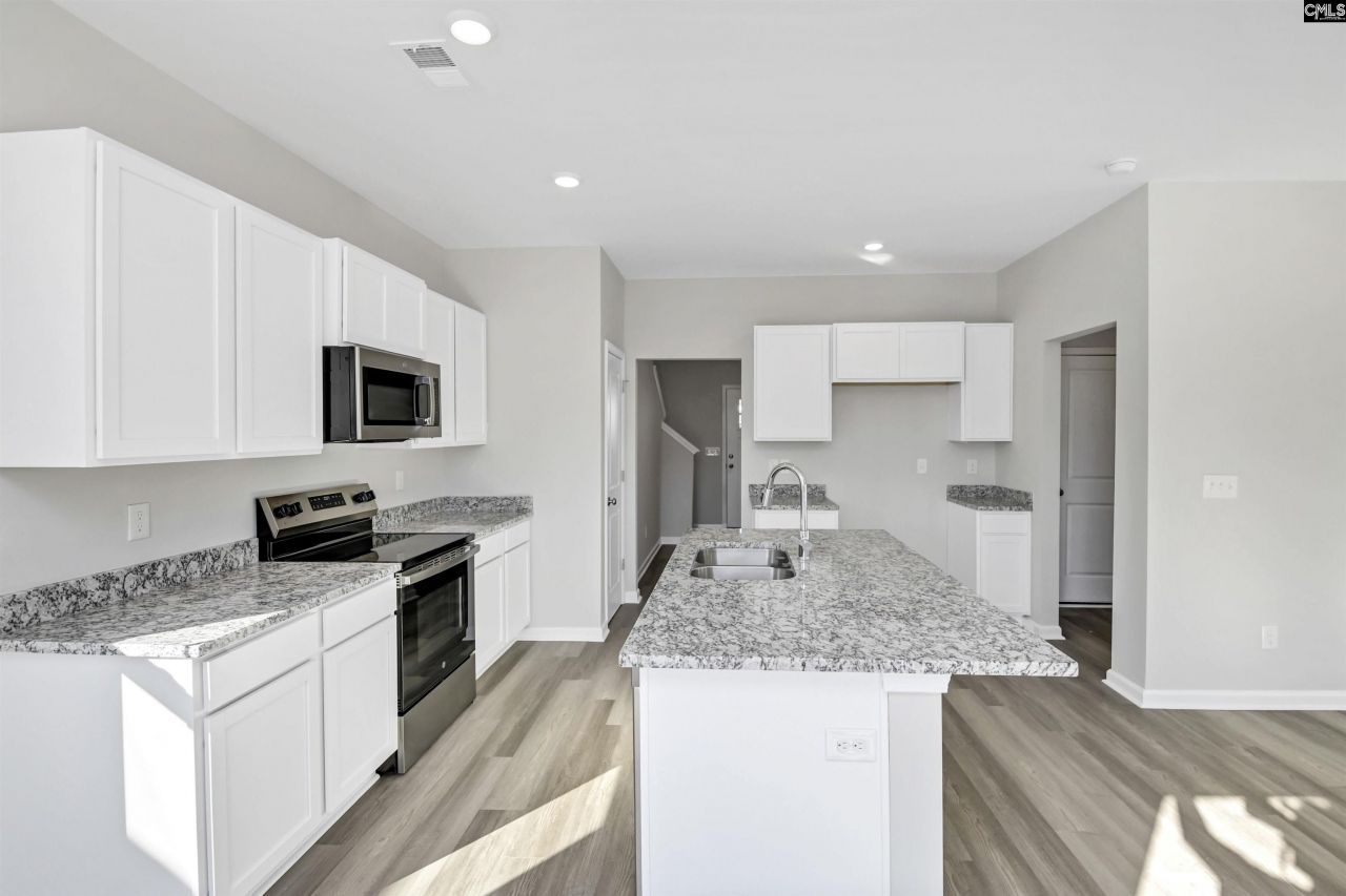 260 Brando Way Photo 13