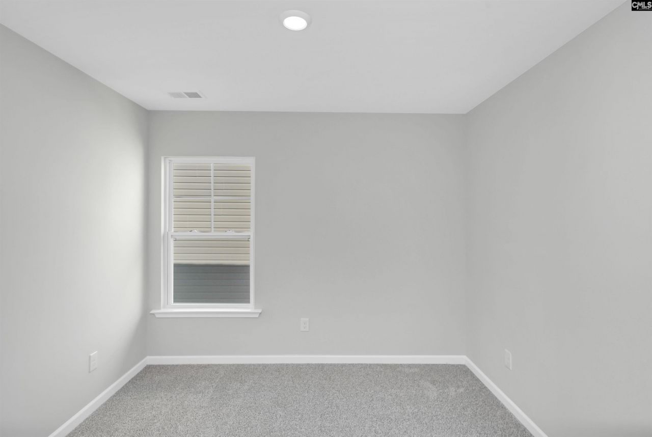 260 Brando Way Photo 24