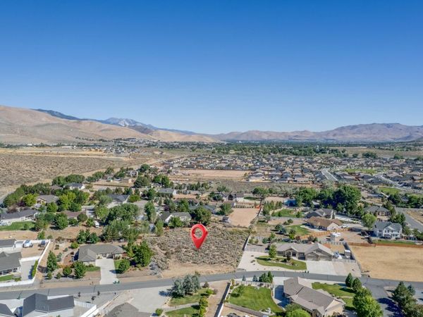 822 Coffey Drive, Carson City, NV 89701