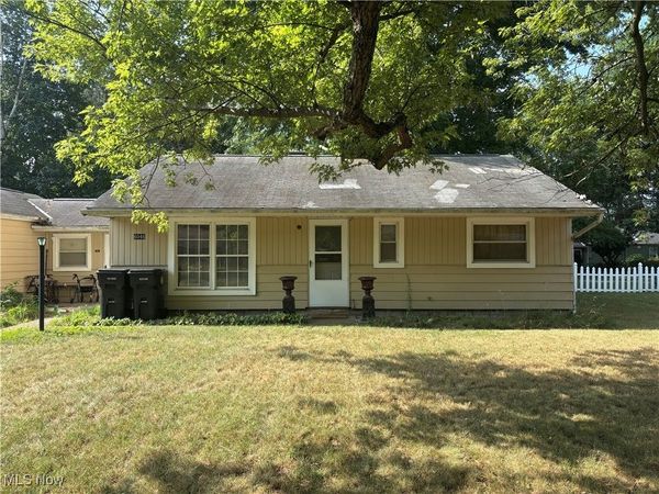 6046 Dundee Street, Madison, OH 44057