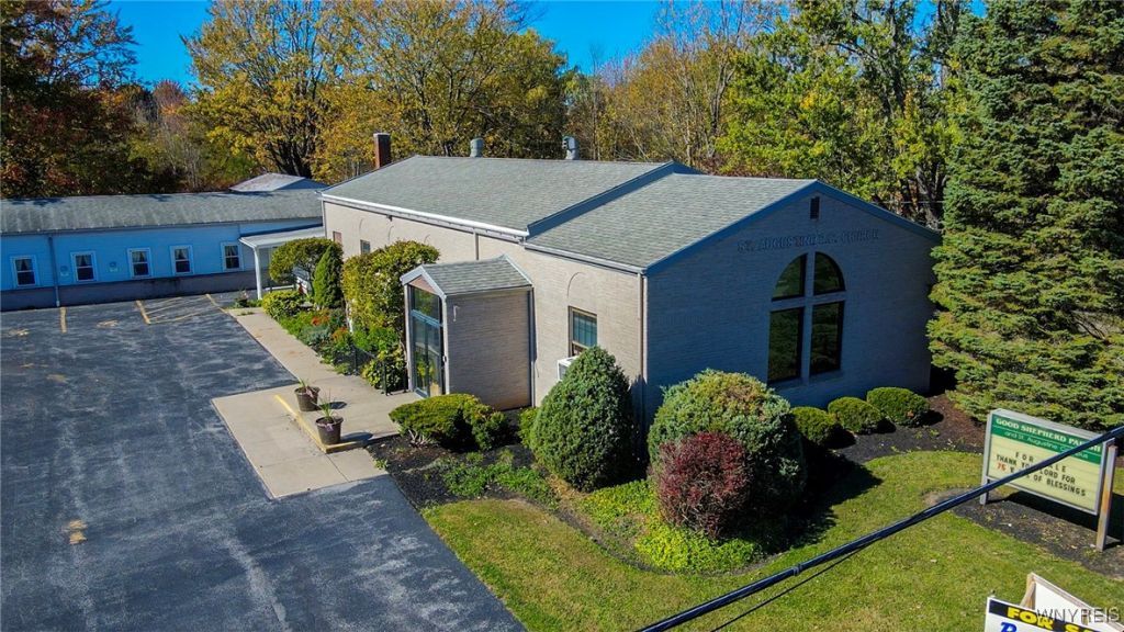 8700 Goodrich Road, Clarence Center, NY 14032 Main Photo