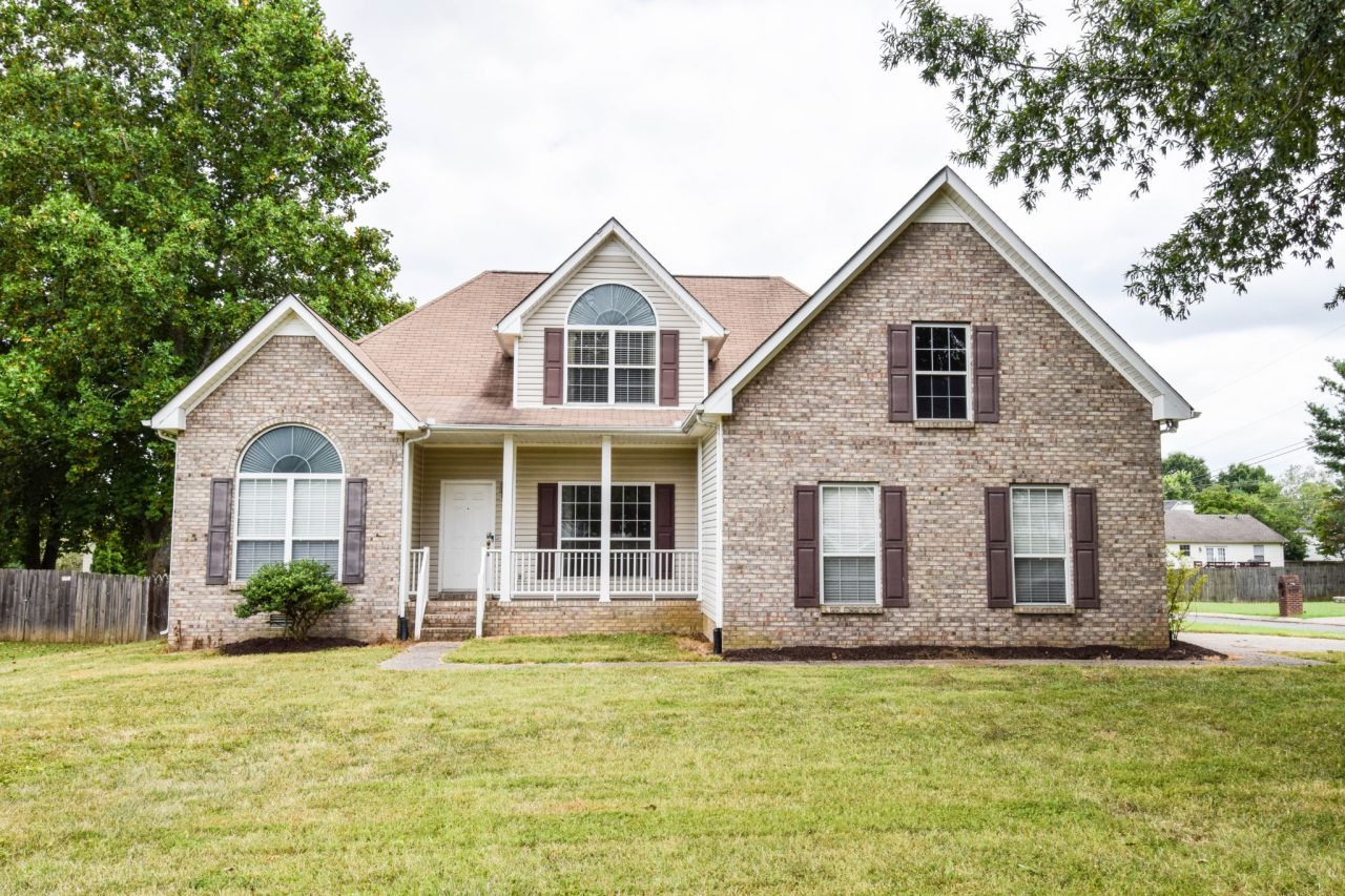 420 Dorchester Pl, Gallatin, TN 37066 Main Photo