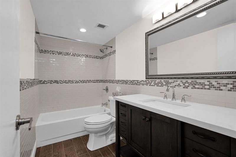 1101 River Reach Drive, Unit 206, Fort Lauderdale, FL 33315 Photo