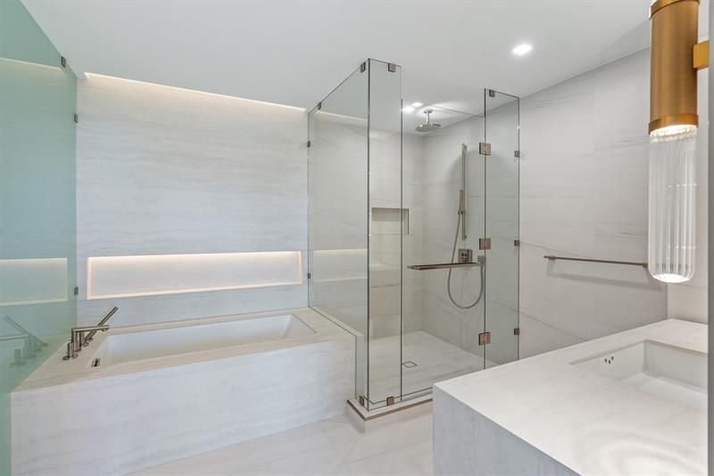 900 N Ocean Boulevard, Unit 301, Pompano Beach, FL 33062 Photo