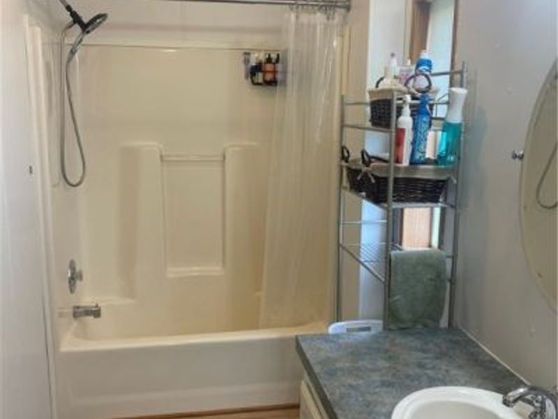 117 Caesars Drive, Amherst, OH 44001 Photo 16