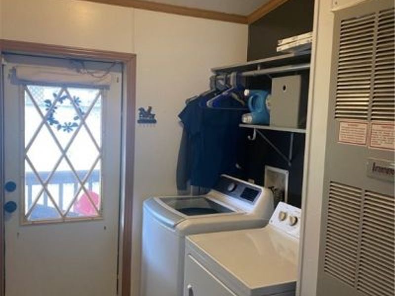 117 Caesars Drive, Amherst, OH 44001 Photo 17