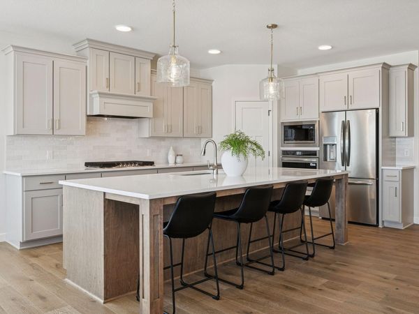 18643 Icebox Lane, Lakeville, MN 55044