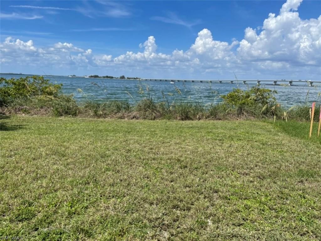 1028 Bayview Dr, Sanibel, FL 33957 Photo
