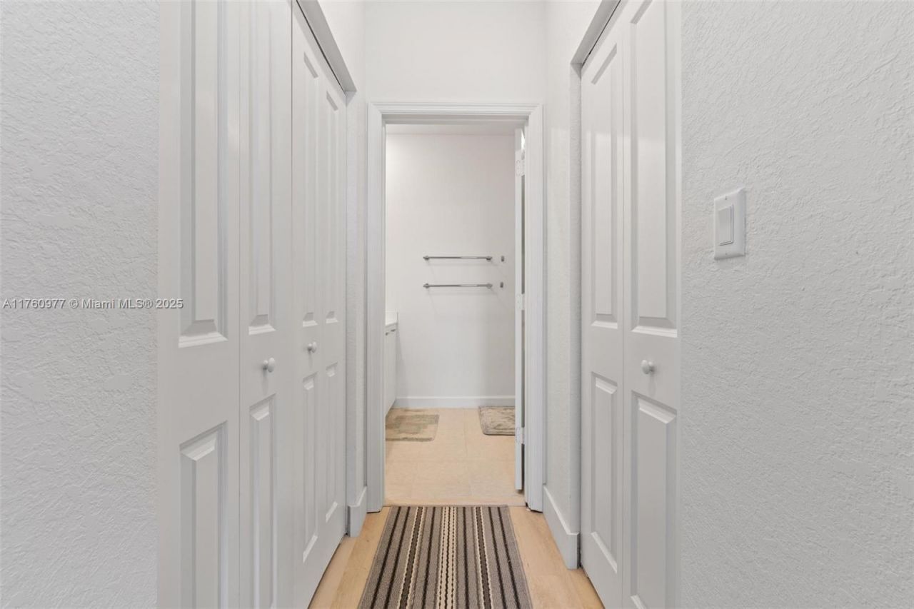 12824 NW 22nd Pl, Unit 12824, Miami, FL 33167 Photo