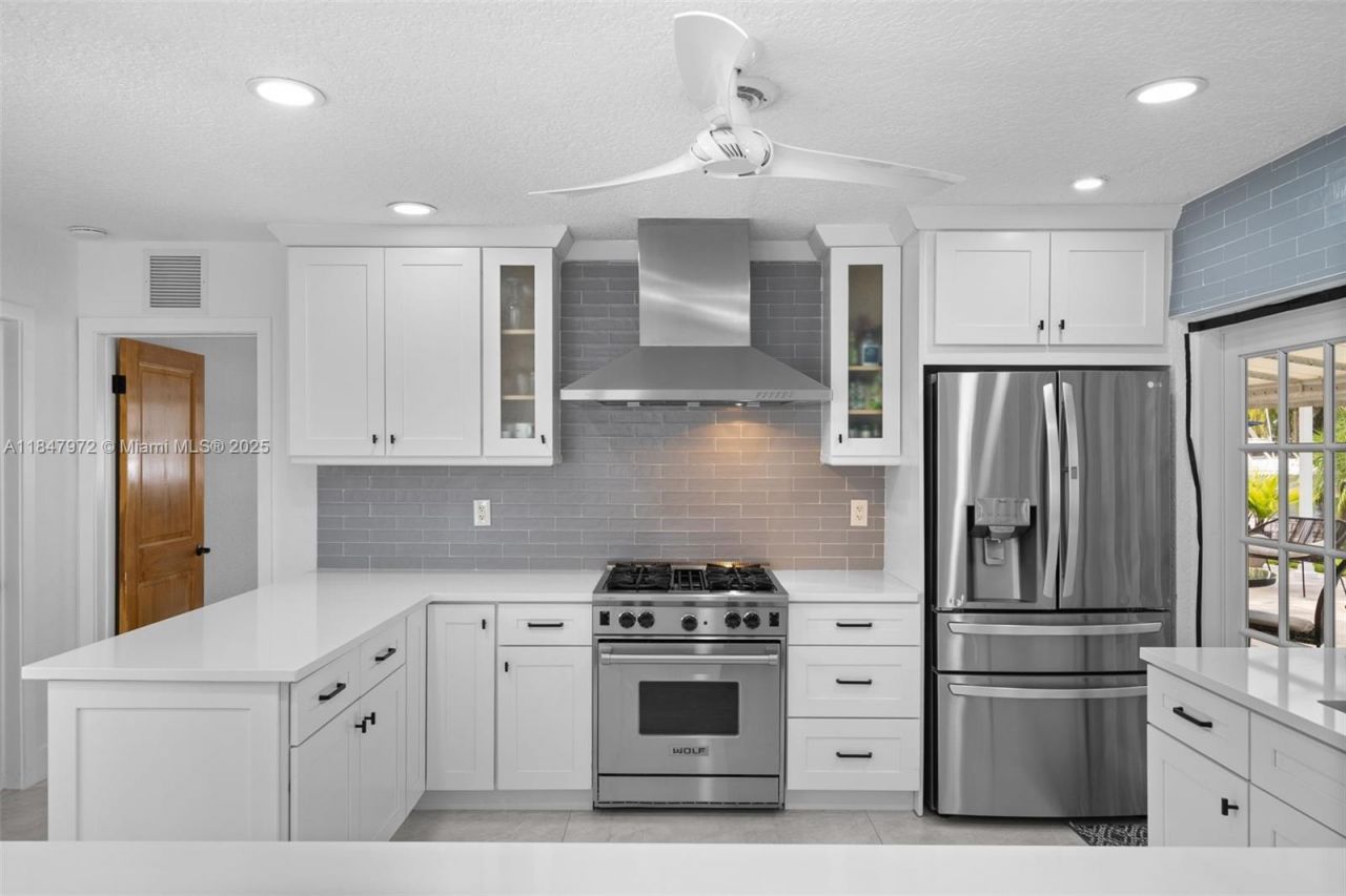 2681 NE 9th Ct, Pompano Beach, FL 33062 Photo