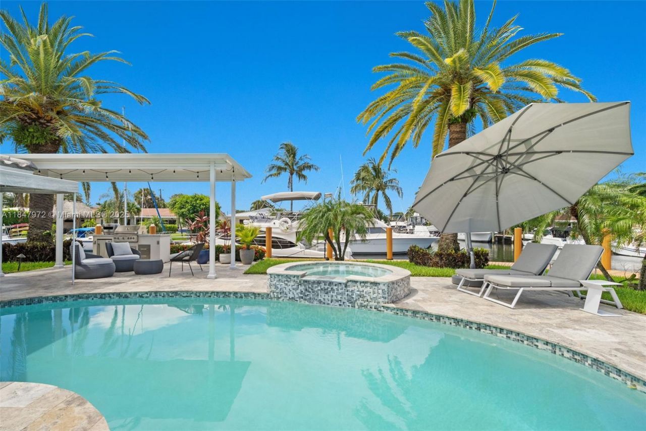 2681 NE 9th Ct, Pompano Beach, FL 33062 Photo