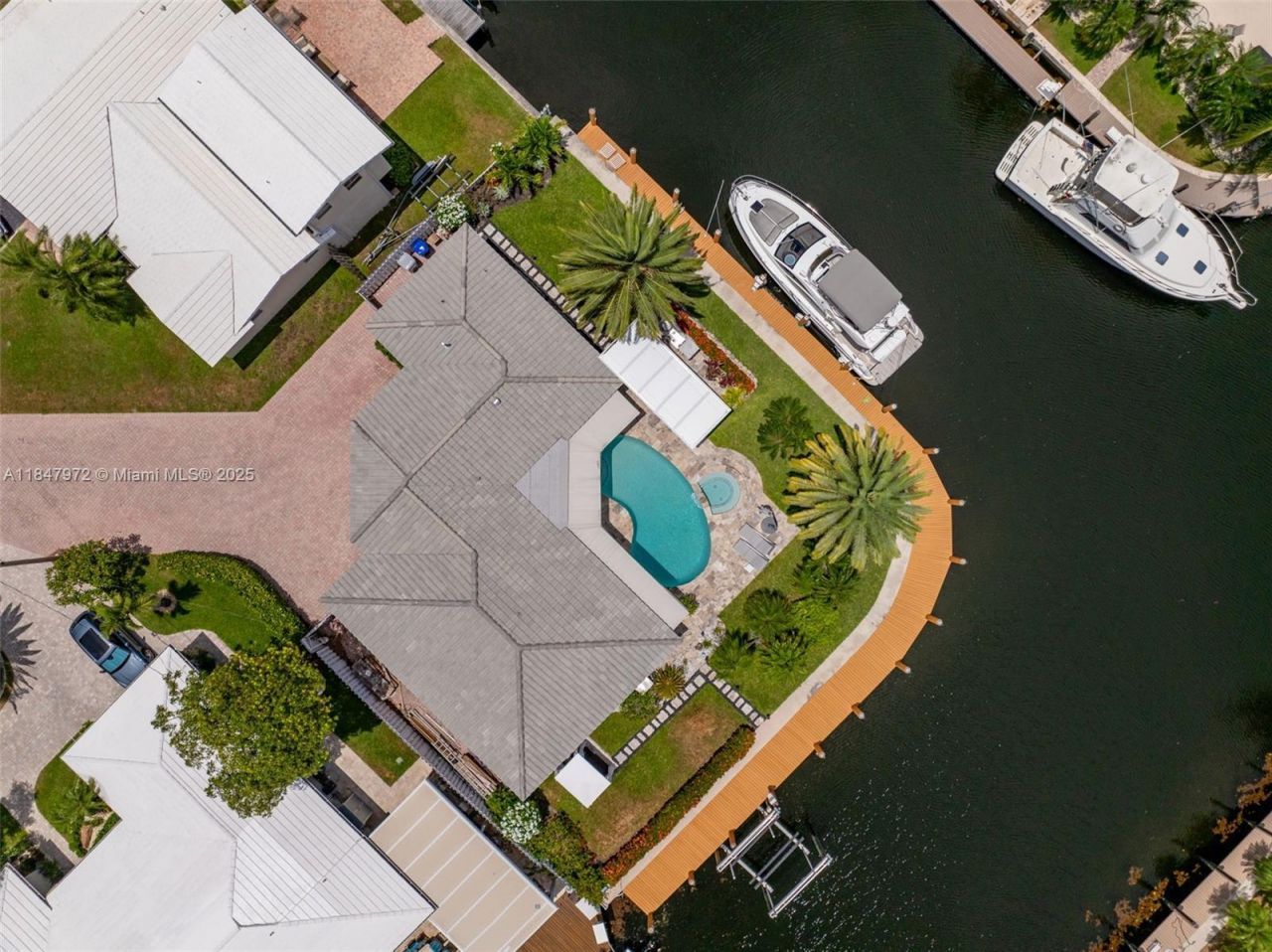 2681 NE 9th Ct, Pompano Beach, FL 33062 Photo