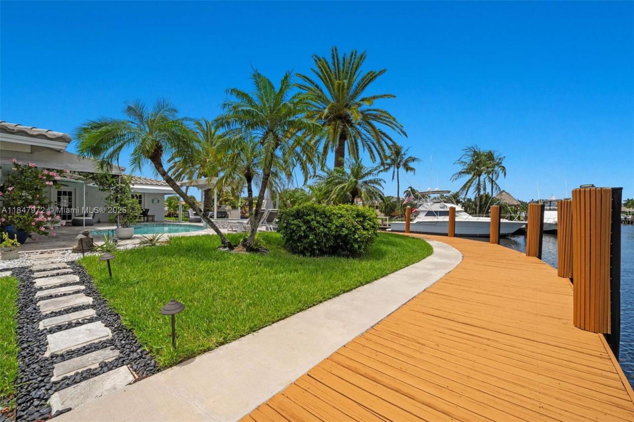 2681 NE 9th Ct, Pompano Beach, FL 33062 Photo