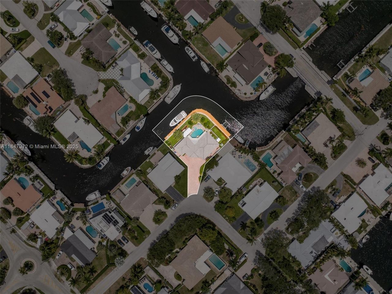 2681 NE 9th Ct, Pompano Beach, FL 33062 Photo