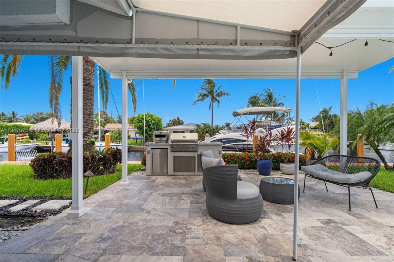 2681 NE 9th Ct, Pompano Beach, FL 33062 Photo